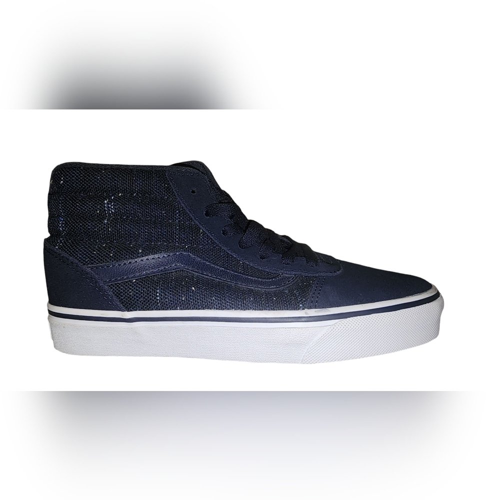 NEW NWOB VANS Womens Skater Shoes Ward Sz. 6.5